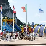 Max1 T2 Avec Terrasse Nouvelle Renovation Octobre 2025 아파트 *