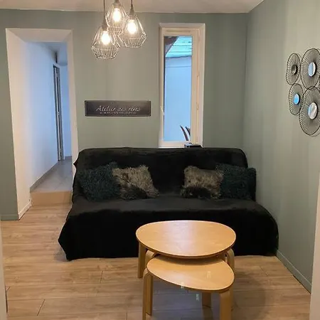 Max1 T2 Avec Terrasse Nouvelle Renovation Octobre 2025 Apartmán