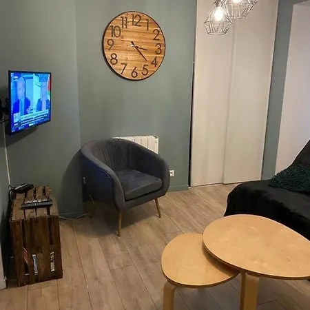 Max1 T2 Avec Terrasse Nouvelle Renovation Octobre 2025 Apartmán