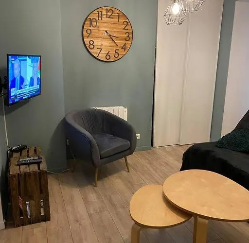 Max1 T2 Avec Terrasse Nouvelle Renovation Octobre 2025 Appartement