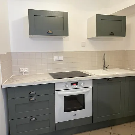 Max1 T2 Avec Terrasse Nouvelle Renovation Octobre 2025